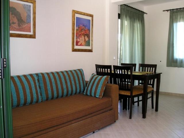 Golden Beach Inn Chrisi Ammoudia Exteriör bild
