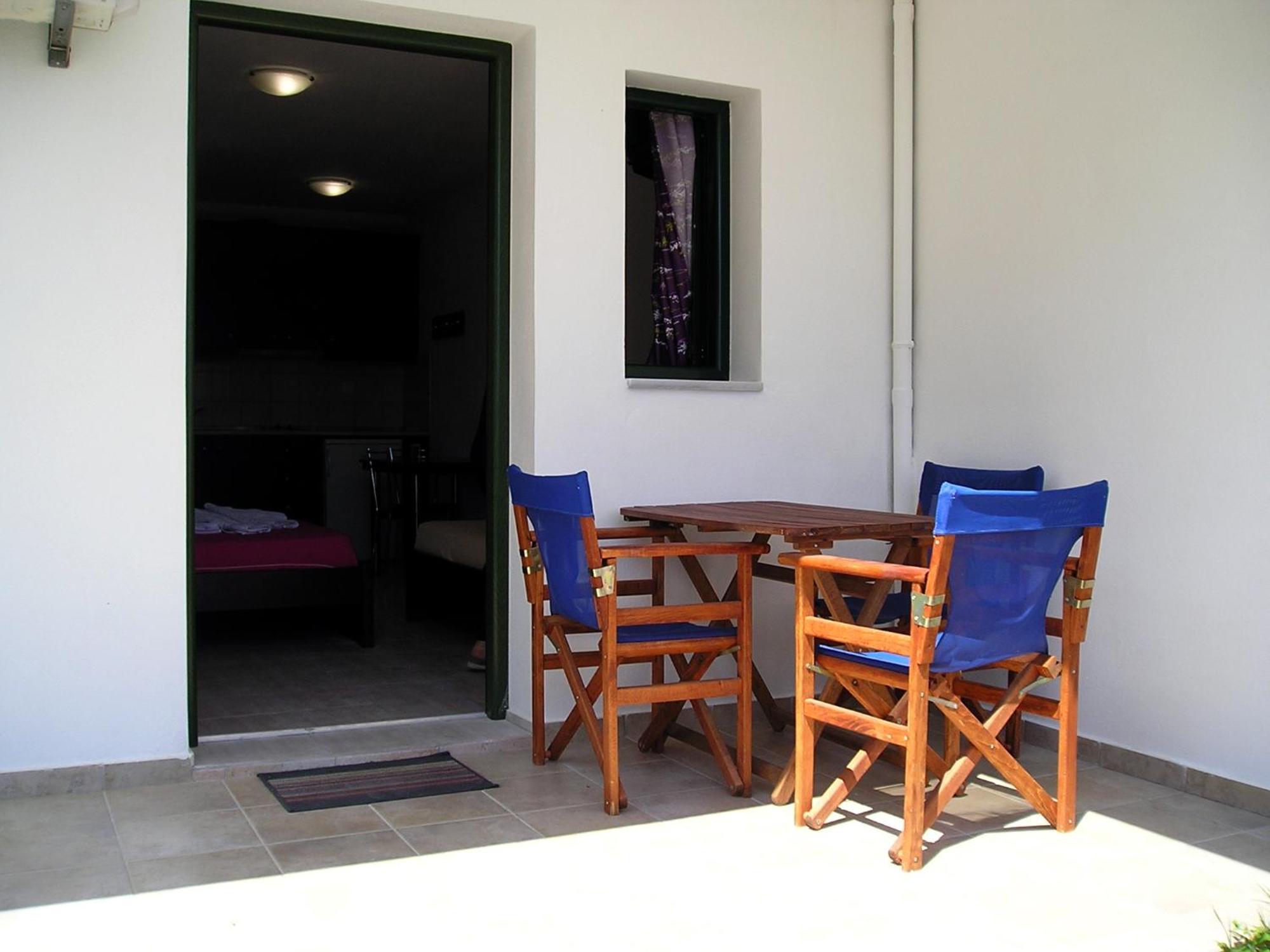 Golden Beach Inn Chrisi Ammoudia Rum bild